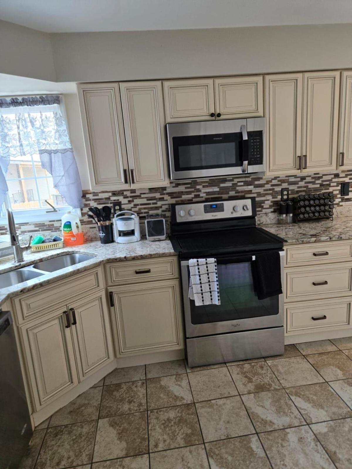 Special Rate Worthy Posh And Magnificent 4 Bedrooms And Two & Half Bath Greenbelt Esterno foto